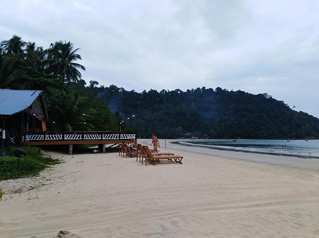 Juara Bay Resort Isola di Tioman Esterno foto