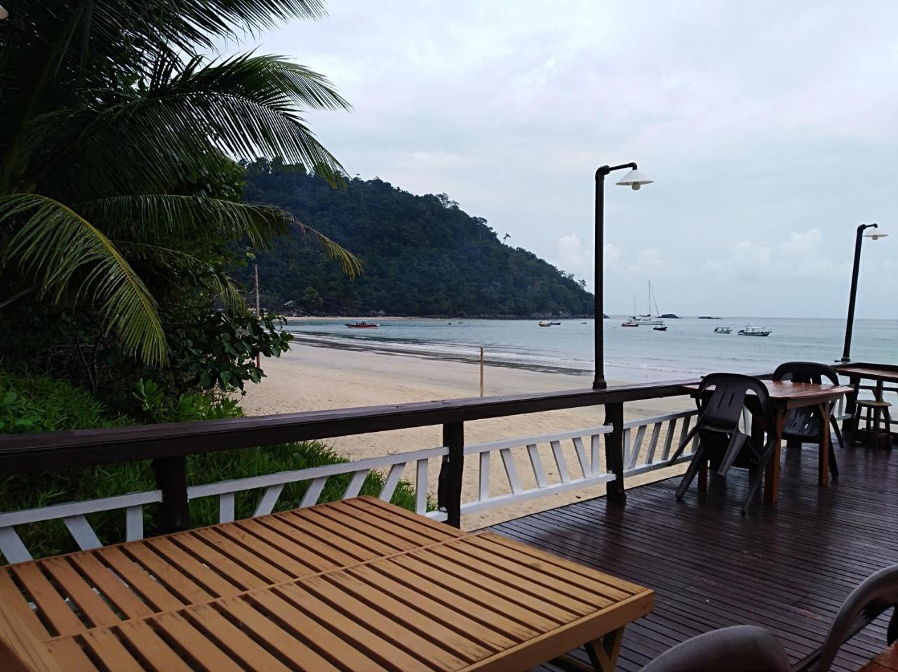 Juara Bay Resort Isola di Tioman Esterno foto