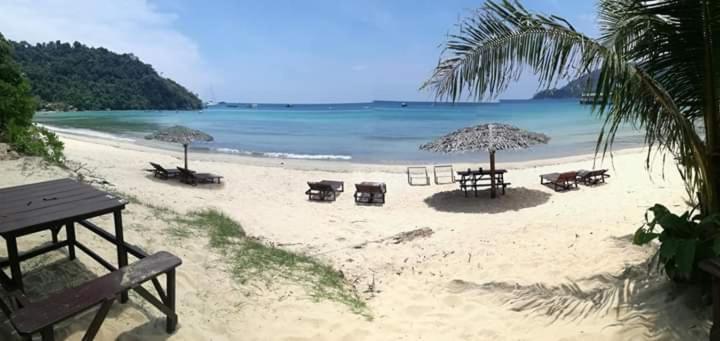 Juara Bay Resort Isola di Tioman Esterno foto